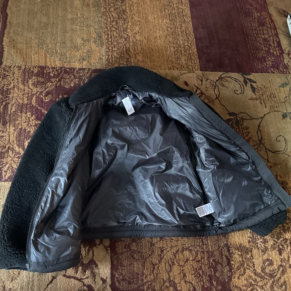 Gap womens sherpa zip up jacket - Picture 4 of 6